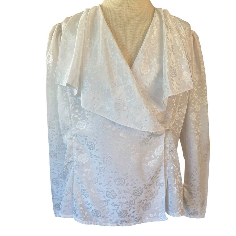 White Satin Damask Wrap Top L/S Blouse Prairie Romantic Victorian S/M Vtg 90's